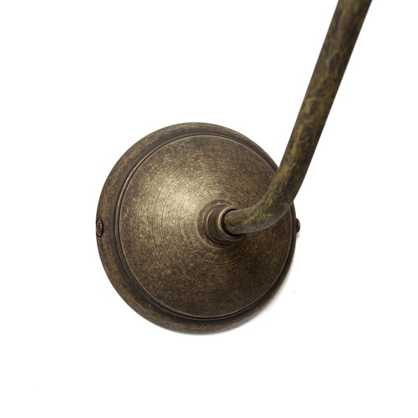 Detailansicht einer Wandleuchte aus Metall