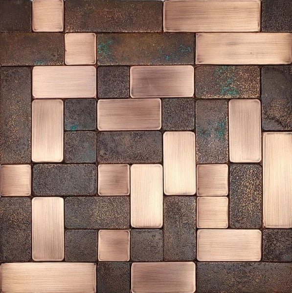 Mosaikfliese mit verschiedenen Formen und Texturen