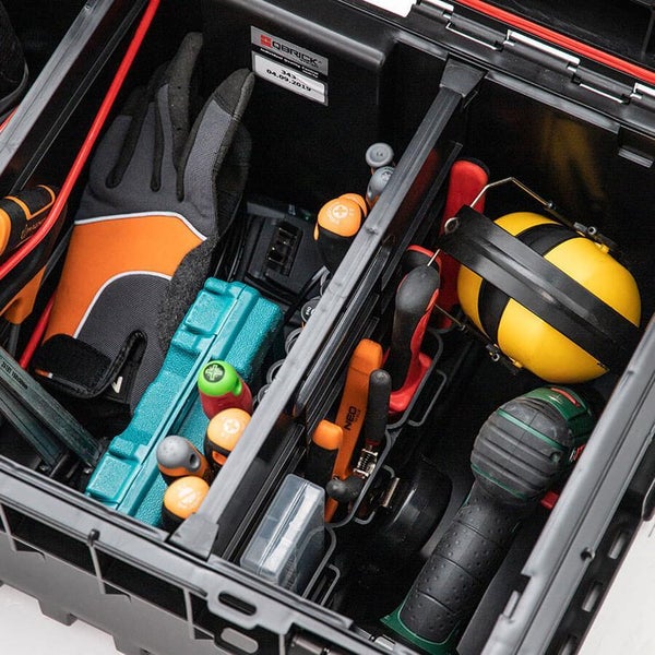 PROREGAL QBRICK Werkzeugkasten One Mit Zusätzlichen Verbindungsstücken 38 Liter Mit Deck & Frontgriff & Klemmverschlüsse Schwarz