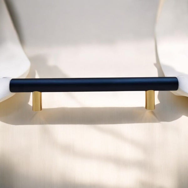 Möbelgriff GRO1653DYC Lochabstand 96mm Gold & Schwarz