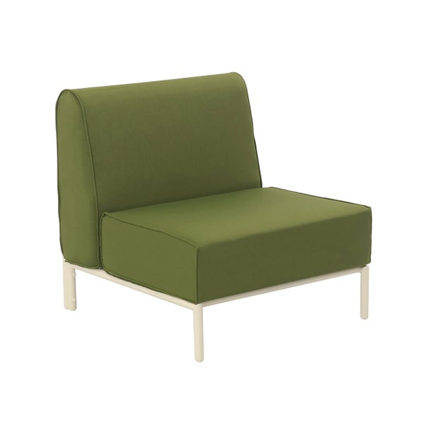 Grüner Garten-Loungesessel ohne Armlehnen mit hellem Metallgestell.