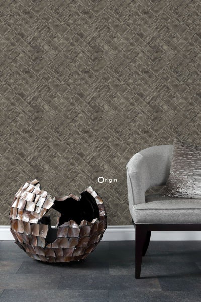 Tapete imitiert Metallplatten in Fischgrätenmuster