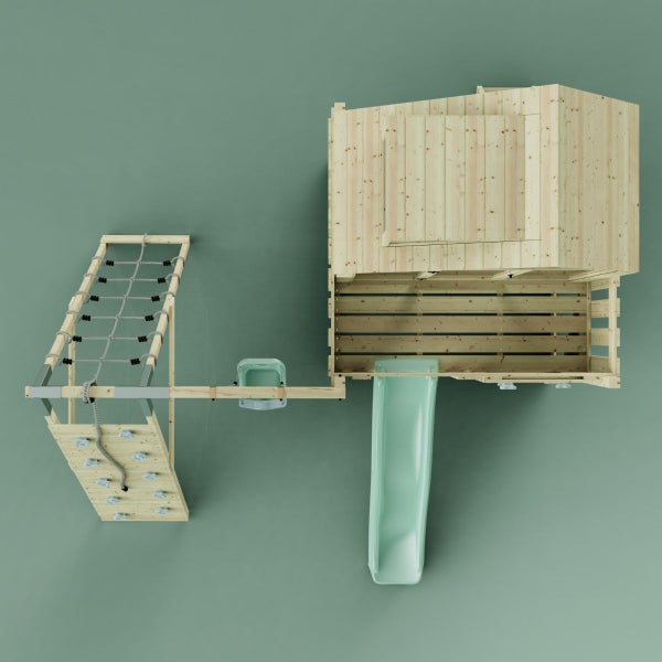 Ansicht von oben eines Spielturms aus Holz mit Rutsche, Kletterwand und Netz