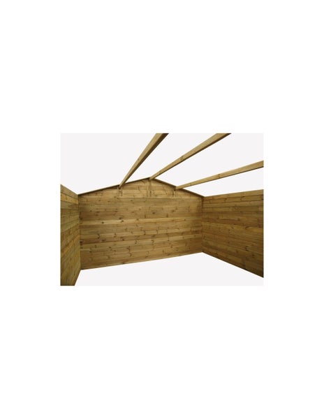 Innenansicht eines Gartenhauses aus Holz mit Dachbalken und Wänden aus Profilholz.