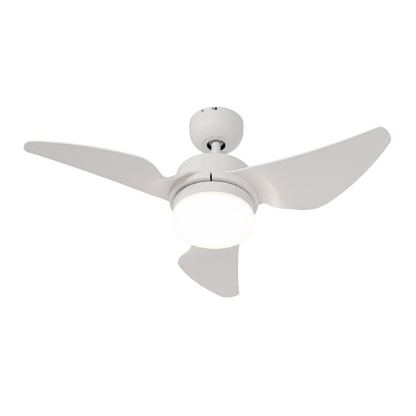 Weißer Deckenventilator mit drei geschwungenen Flügeln und integrierter runder Leuchte.