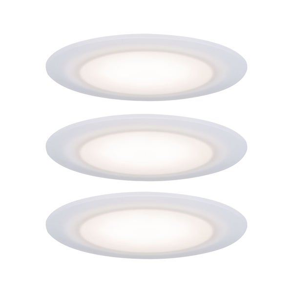 Drei runde LED-Einbaustrahler auf weissem Hintergrund
