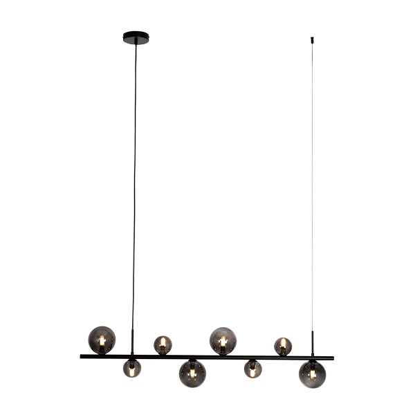 Moderne Pendelleuchte mit mehreren Glaskugeln an einer horizontalen Stange