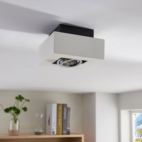 Deckenleuchte mit rechteckiger Form im Innenraum