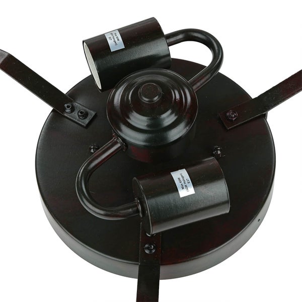 Deckenleuchte mit drei Strahlern