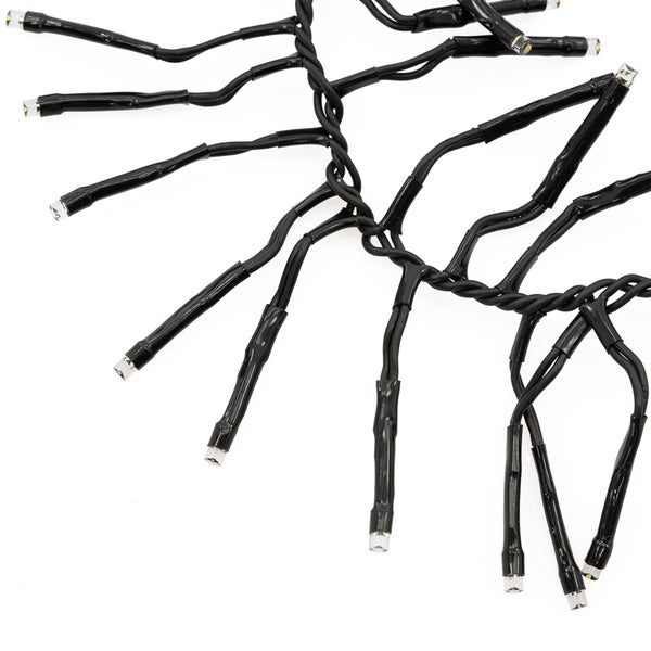 LED Lichterkette mit schwarzem Kabel