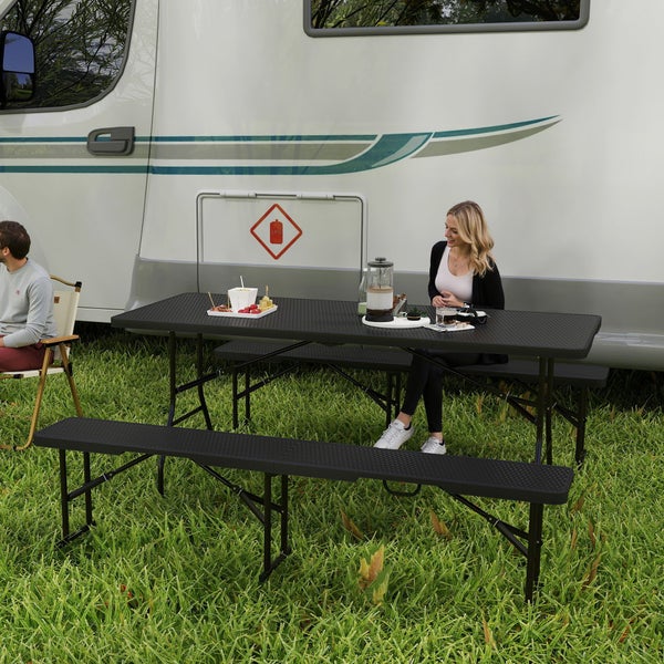 Outsunny Bierzeltgarnitur 3-teiliges Set Klappbar Campingtisch, 2 Bierbank mit Tragegriff, Rattanoptik, Biertischgarnitur Festzeltgarnitur für Balkon, Partyzelt, Garten 180 x 74 x 74 cm