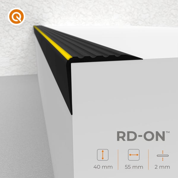 RD-ON Treppenkantenprofil, 40 Millimeter mal 55 Millimeter, 2 Millimeter dick, mit Anti-Rutsch-Riffelung und Sicherheitsstreifen.