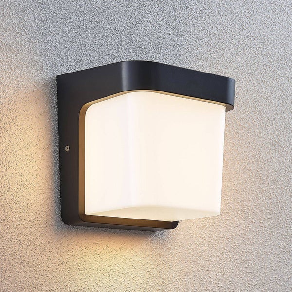 Lindby LED Wandleuchte außen Adenike (spritzwassergeschützt (Modern) in Schwarz (1 flammig, ) - Außenwandleuchten Wandlampe Led Außenlampe Outdoor für