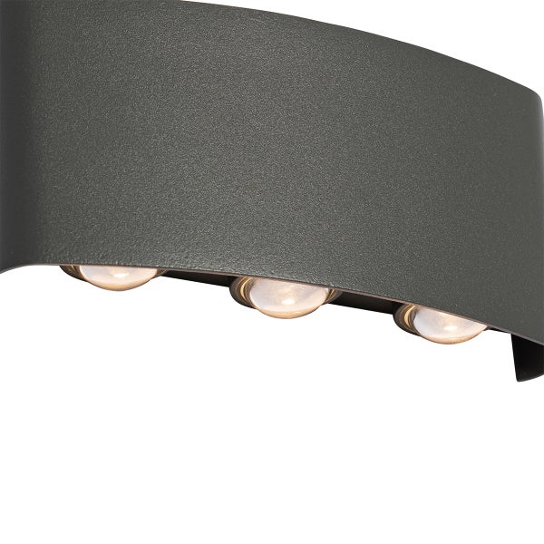 Moderne LED Außenwandleuchte aus strukturiertem Metall in Anthrazit mit drei Lichtauslässen.