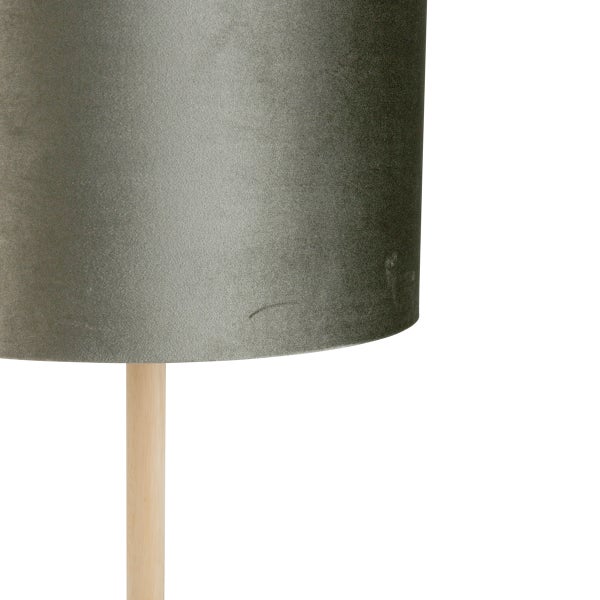 Lampenschirm mit hellem Holzständer