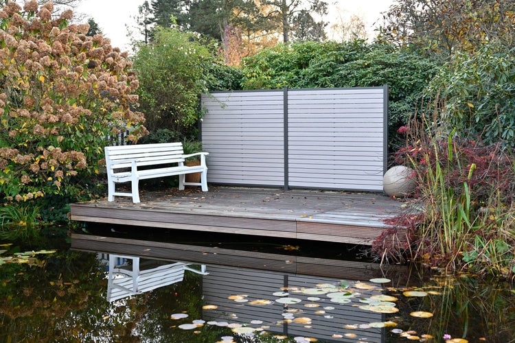 GartenLand Rhombus WPC Zaun Stockholm ca. 180 x 180 cm Sichtschutz Steckzaun Sand-Multicolor Aluminium Silber Ohne Pfosten