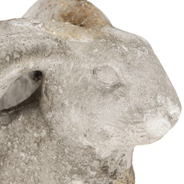Dekorative Gartenfigur in Form eines Hasen aus wetterfestem Stein