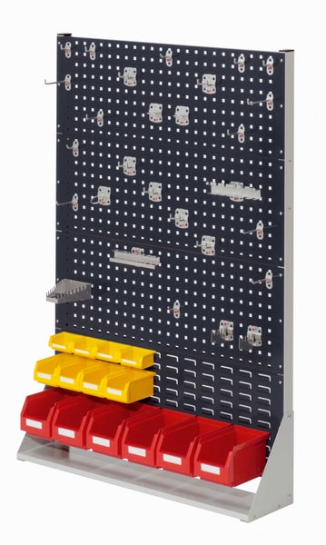 Werkzeugwand mit Haken, Halterungen und Aufbewahrungsboxen