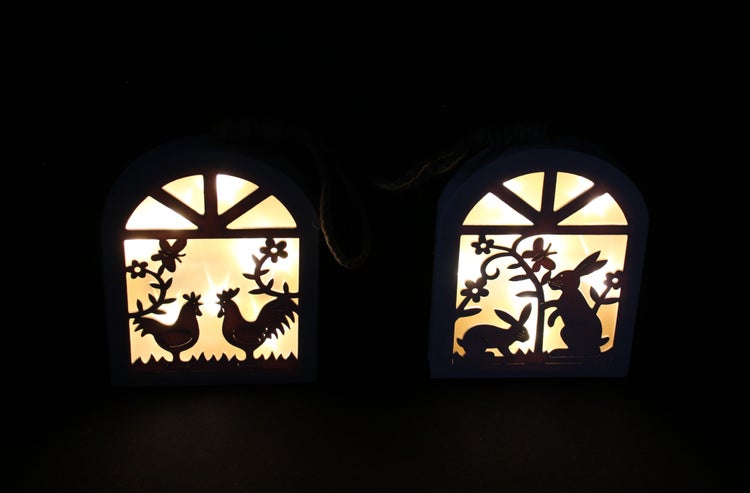 FRANK FLECHTWAREN | LED-Hänger Frühling, 2er Set, HOLZ, KUNSTSTOFF, SISAL, 10 x 2,5 x 15,5 cm