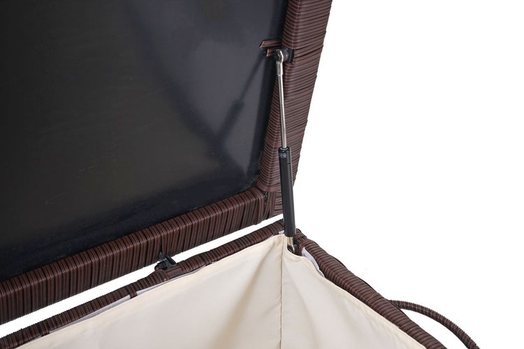 Geöffnete Gartenbox mit geflochtener Optik und Gasdruckfeder