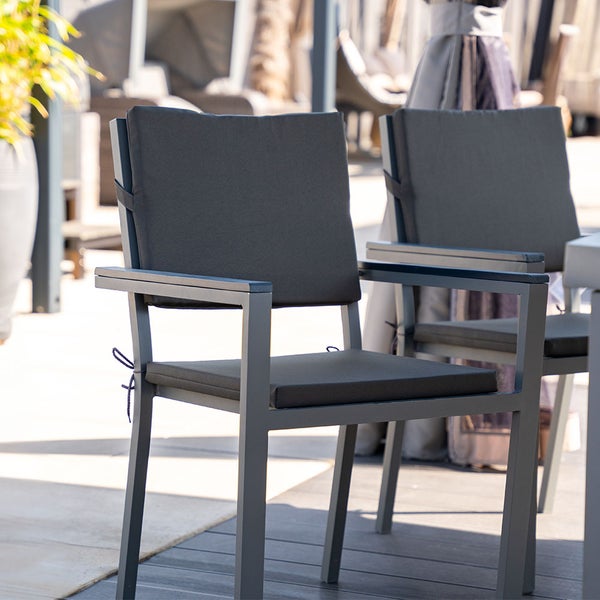 Home Deluxe - 8x Sitzkissen für Gartenstuhl MADERA - Farbe: Anthrazit, Material Bezug: 100% Polyester, Material Kern: Komfortschaum I Campingstuhl Balkonstuhl Terrassenstuhl