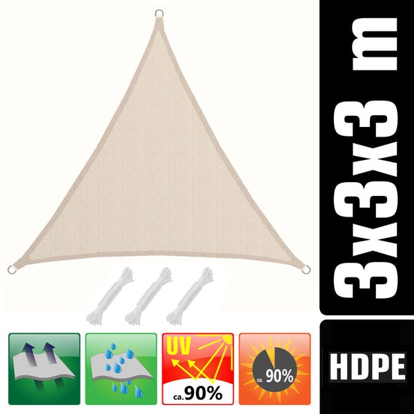 Beiges dreieckiges Sonnensegel aus Polyethylen, 3 mal 3 mal 3 Meter, mit Seilen. Luft- und wasserdurchlässig, 90 Prozent Ultraviolett-Schutz.