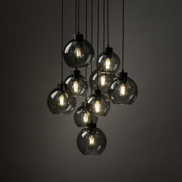 Hängeleuchte mit neun kugelförmigen Glasschirmen