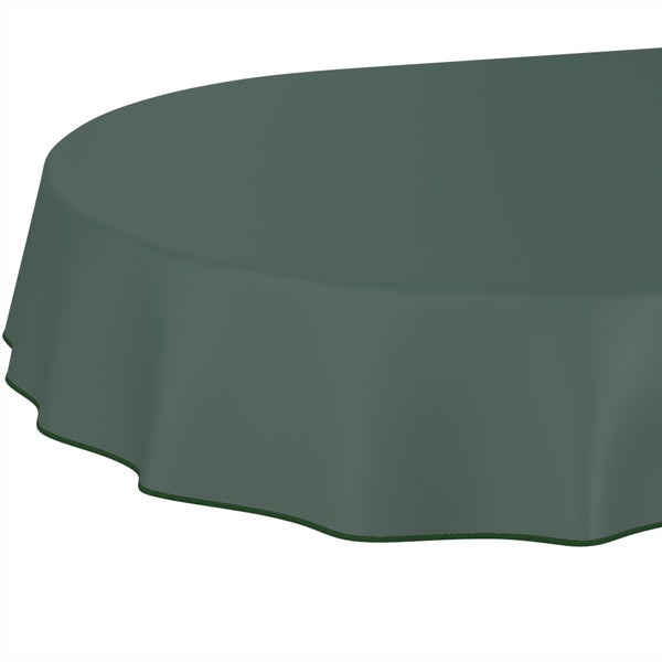 Tisch mit Tischdecke