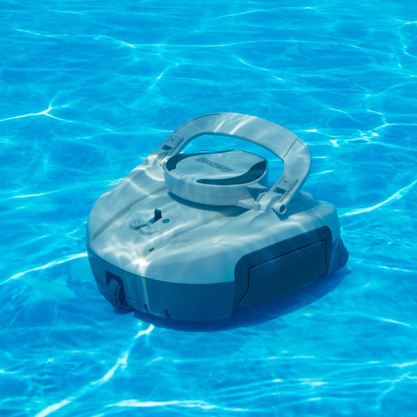 Bestway Poolreinigungsroboter im Wasser