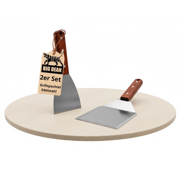 Zweiteiliges Grillspatel Set von Big Dean mit Edelstahlblatt und Holzgriff auf einem runden Untergrund