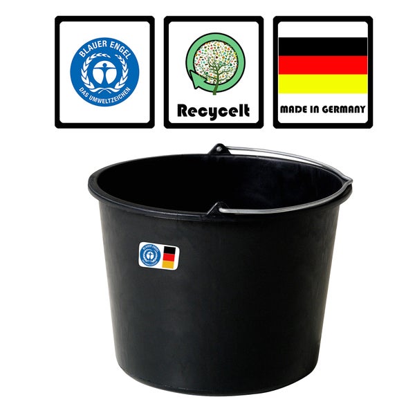 Schwarzer Eimer mit Tragegriff, versehen mit den Umweltzeichen Blauer Engel und Recycelt sowie dem Hinweis Made in Germany.
