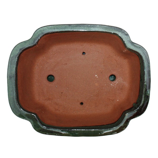 Schleifpapier mit acht Löchern und den Maßen 186 mm mal 93 mm.