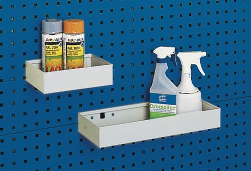 Blumentopf aus Kunststoff mit Untersetzer