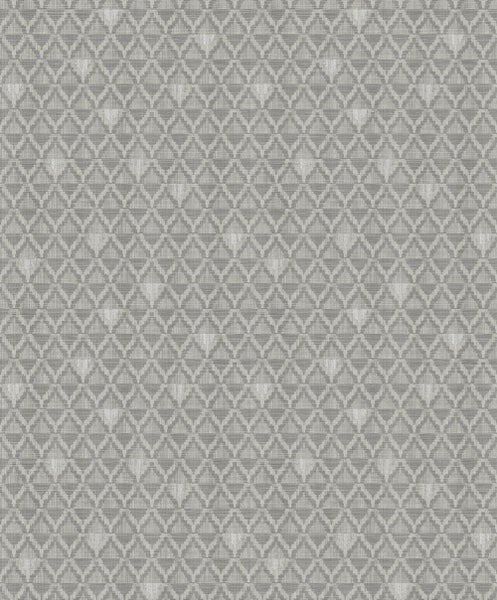 Helles Badezimmer mit Deckenleuchte, Spiegel, Waschbecken und Armaturen.