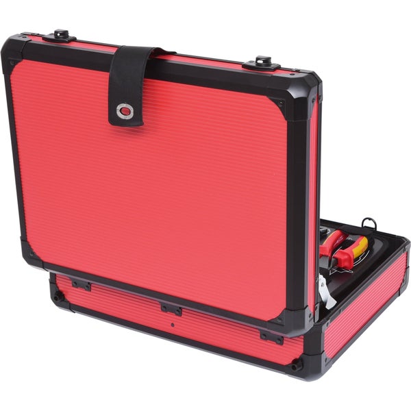 Offener roter Werkzeugkoffer mit Werkzeug