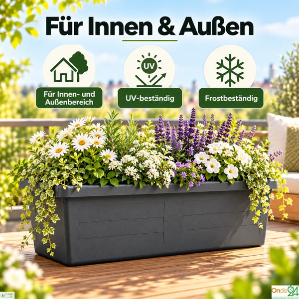 Rechteckiger Blumenkasten aus Kunststoff bepflanzt mit Blumen auf einer Terrasse, geeignet für Innen- und Außenbereich, UV-beständig und frostfest.