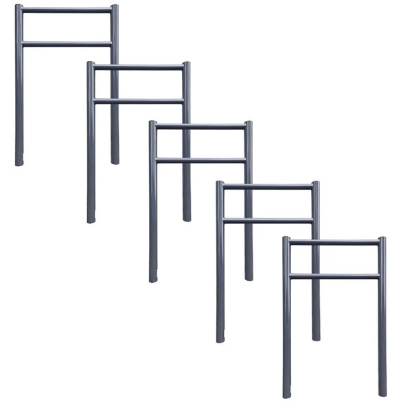 Mehrere Fahrradständer aus Metall