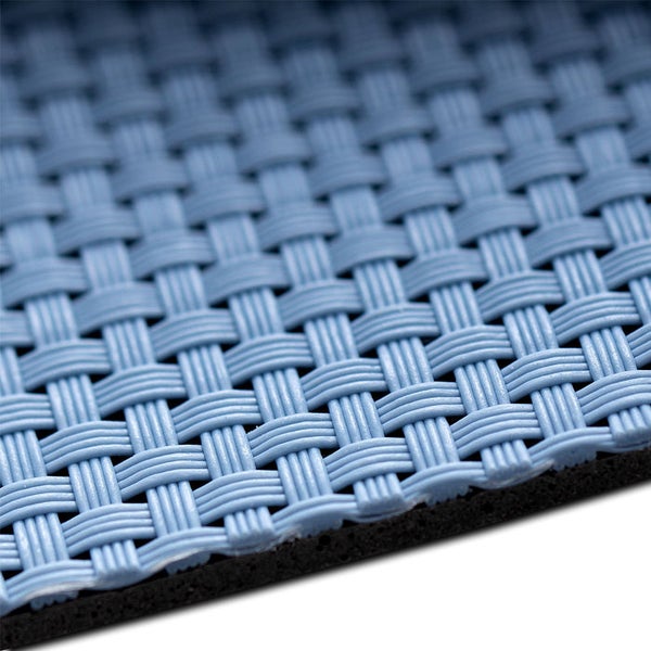 Detailaufnahme einer geflochtenen Matte