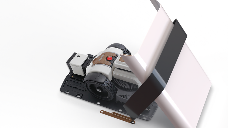 Mähroboter mit Ladestation und Gehäuse