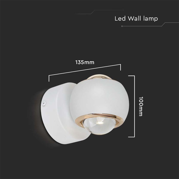 LED Wandlampe mit den Maßen 135 mm x 100 mm