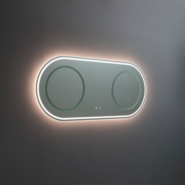 Moderner Badspiegel in ovaler Form mit umlaufender LED-Beleuchtung, zwei beleuchteten Vergrößerungszonen und Touch-Bedienung.