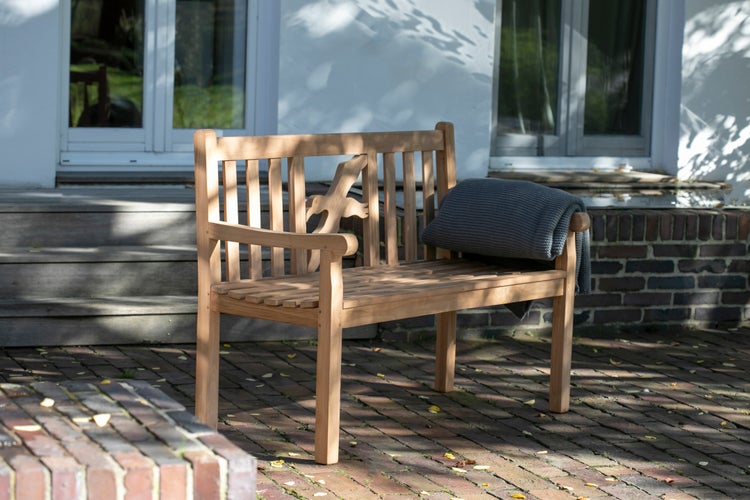 Abbildung eines Globus mit Maßangaben