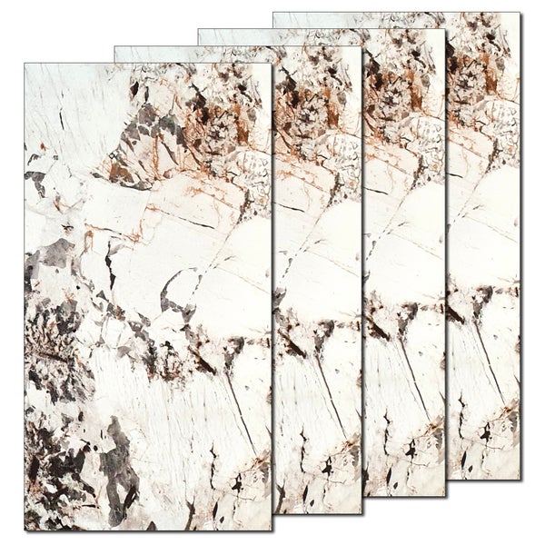 Vier Dekorplatten mit Marmoroptik