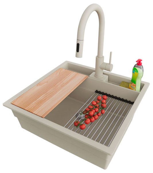 Spüle mit Abtropfgestell, Schneidebrett und Armatur