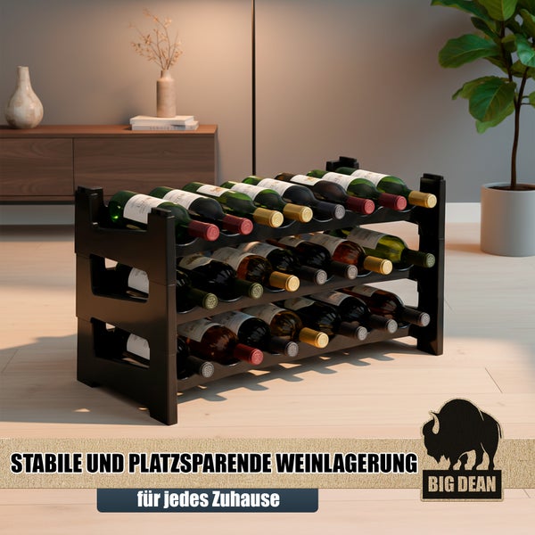 Schwarzes Weinregal aus Holz mit Weinflaschen