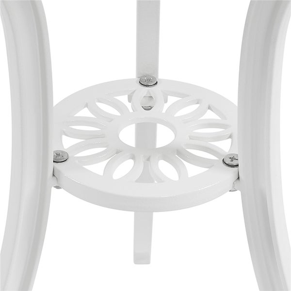 Detailansicht des Untergestells eines Gartentisches mit Blumendesign