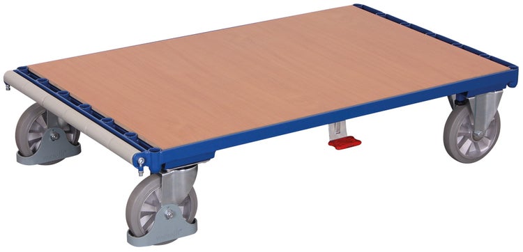 Blauer Plattformwagen mit Holzoberfläche, vier Lenkrollen und einer Fußbremse.