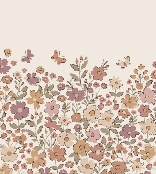 Blumenmuster mit Blüten und Schmetterlingen