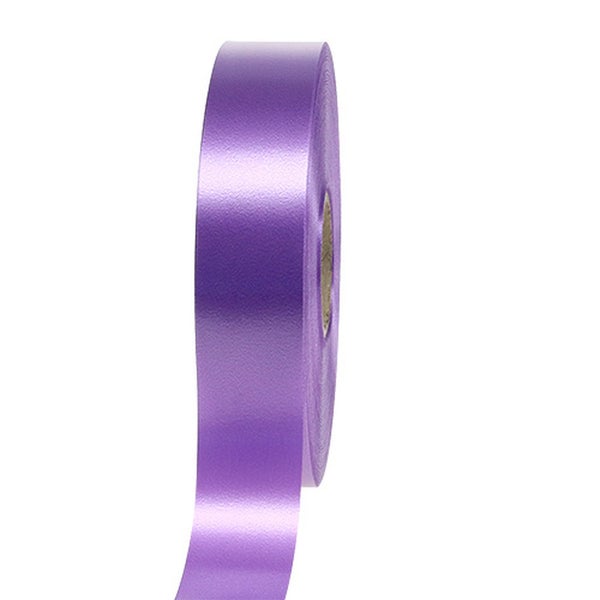 Spule mit Zierband