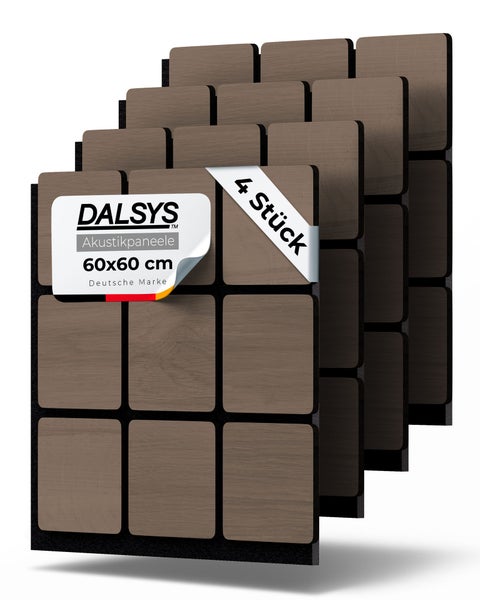 Vier Dalsys Akustikpaneele im Format 60 mal 60 Zentimeter, Holzoptik Lamellen auf Filz, Dalsys Logo.